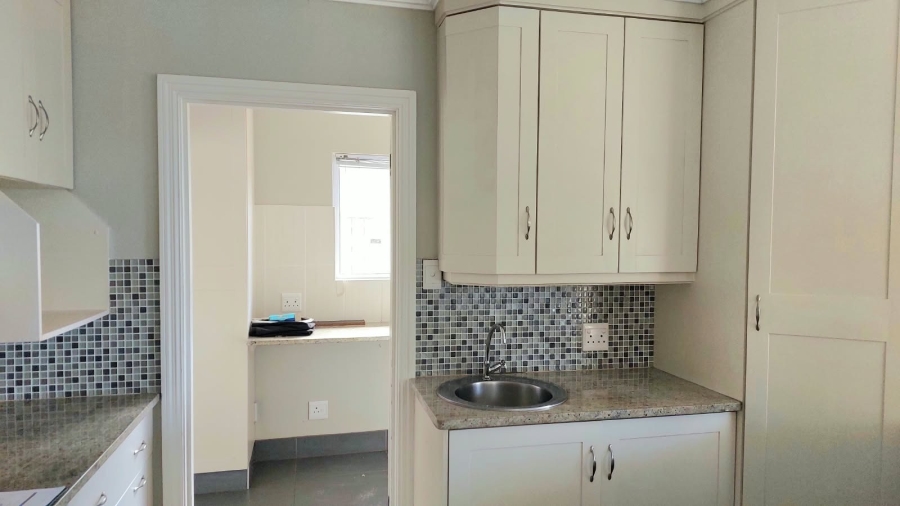 4 Bedroom Property for Sale in Gonubie North Eastern Cape